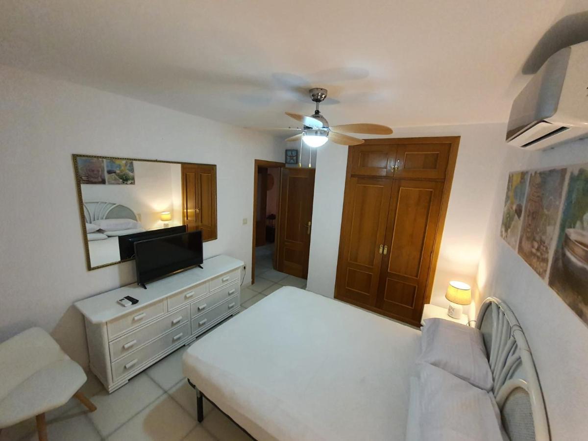 קלפה Apartamento Aquarium Park, 1ª Linea De Playa, Para 4 Personas מראה חיצוני תמונה