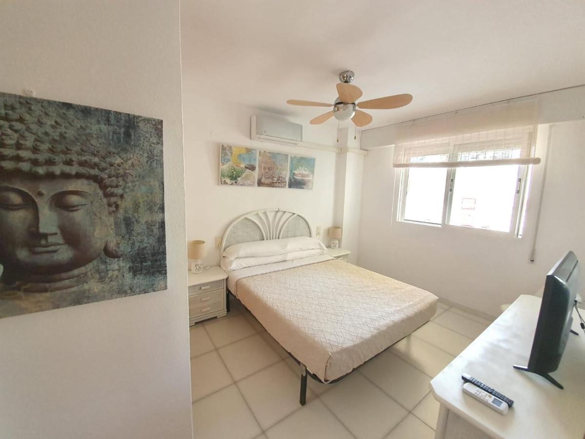 קלפה Apartamento Aquarium Park, 1ª Linea De Playa, Para 4 Personas מראה חיצוני תמונה